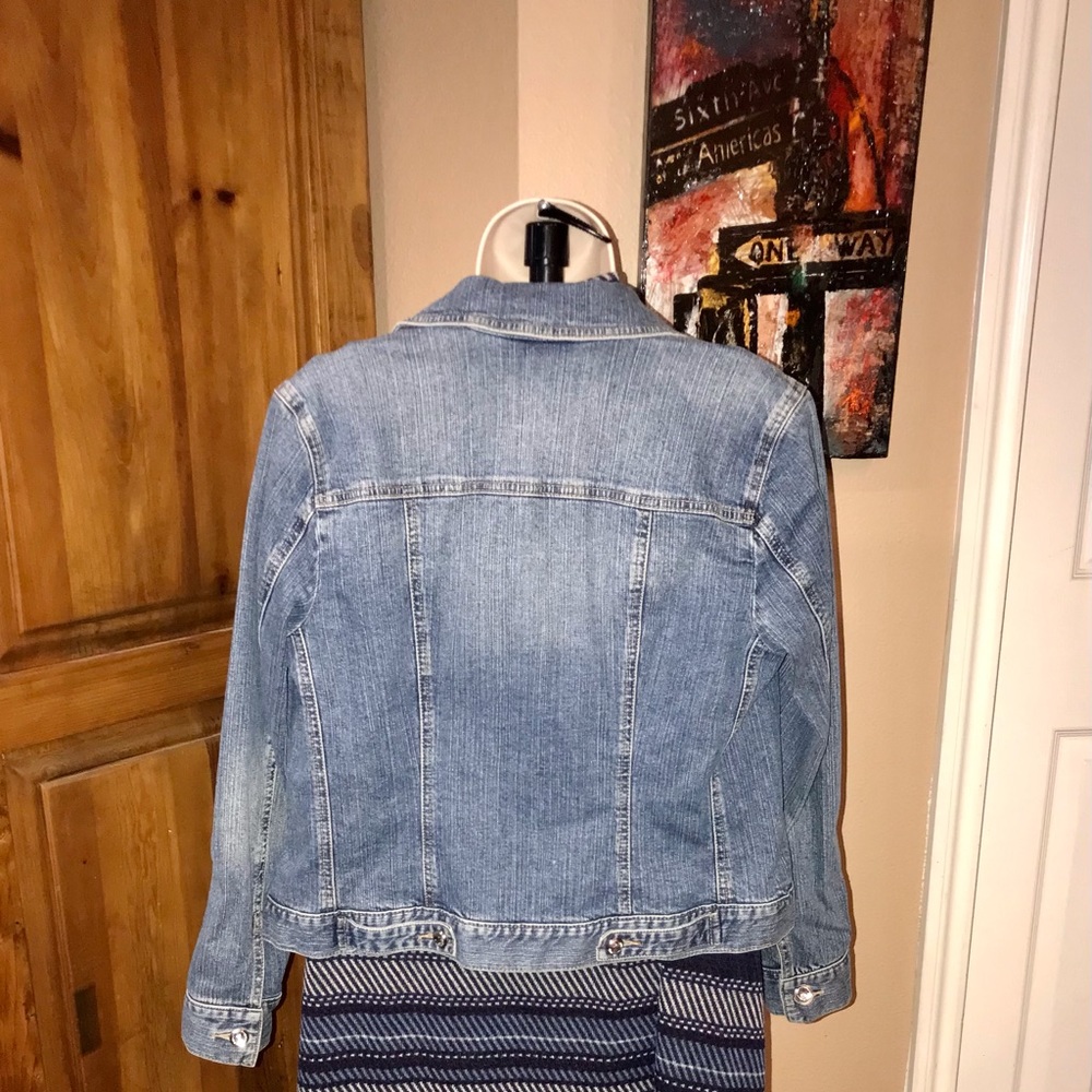 Style & co. Denim jacket with bling buttons - Picture 3 of 3